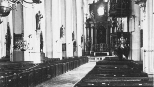 15 września  1429 - Mikołaj - fundator