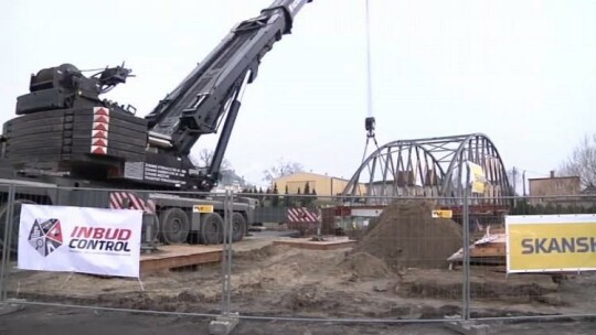 Bez komentarza - Budowa mostu w Braniewie [FILM]