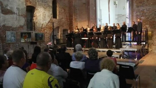 Cantata zaśpiewała z Agatą Steczkowską