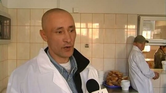 Ciepły posiłek dla bezdomnych