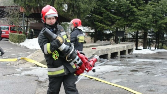 Ćwiczenia strażaków ze sprzętem!