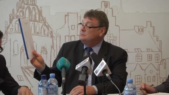 „Elblążanin+” wejdzie w życie. Prezydent ocenia go „na minus”