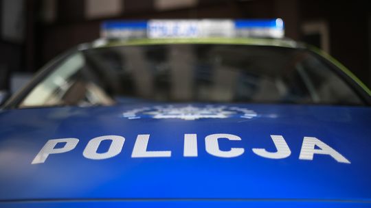 Eskortowali ciężarną do szpitala