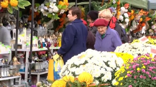 Handel podczas Wszystkich Świętych 