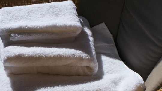 Idealnie chłonne, bajecznie miękkie: odkryj sekrety ręczników z czystej bawełny