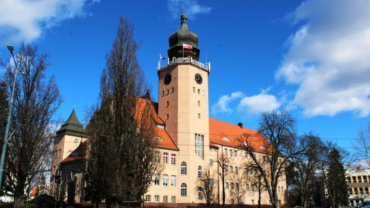 Karta mieszkańca, dramat nad rzeką i koniec e-papierosów - tygodniowy przegląd wydarzeń