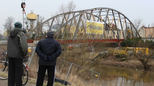  Konstrukcja mostu już nad Pasłęką