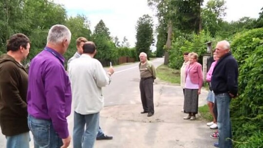 Krasny Las bez chodnika