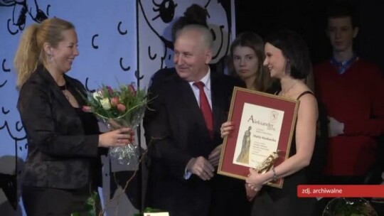 Kto dostanie Aleksandra?