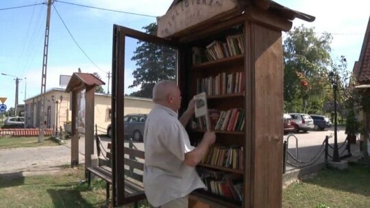 Mała Darmowa Biblioteka w Suchaczu
