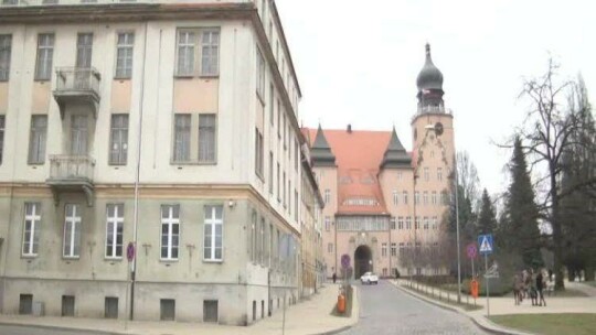 Miasto chce kupić budynki