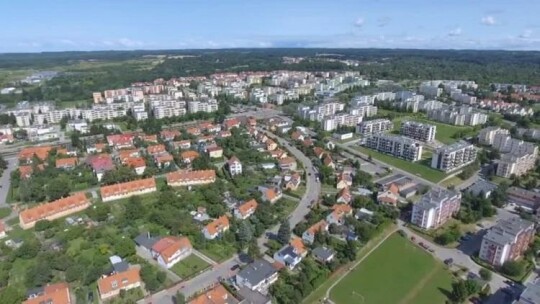 Mieszkańców ubywa, mieszkań przybywa 