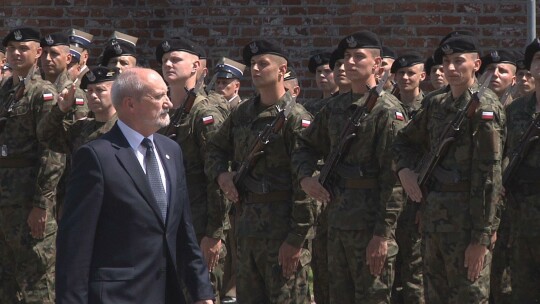 Minister Antoni Macierewicz na przysiędze w Braniewie