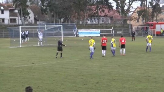 Olimpia ograła warszawską Polonię 2:1 [ZOBACZ BRAMKI]