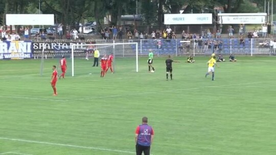 Olimpia wygrywa. Bohaterem Stępień 