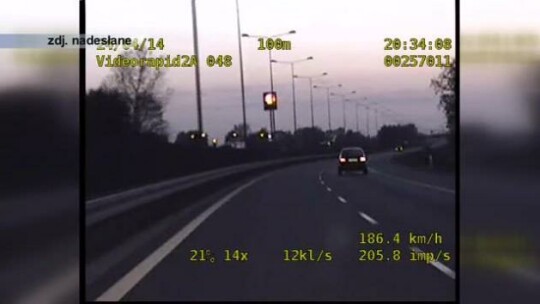 Pijany pędził 200 km/h