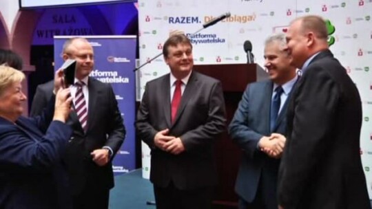 Polityczny najazd