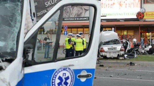 Proces kierowcy karetki przełożony 