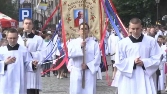 Procesje przeszły ulicami miasta