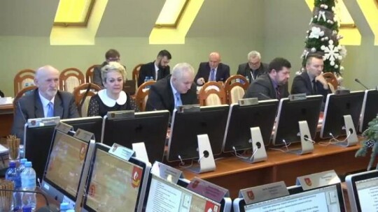 Radni powiatu elbląskiego uchwalili budżet na 2017 rok
