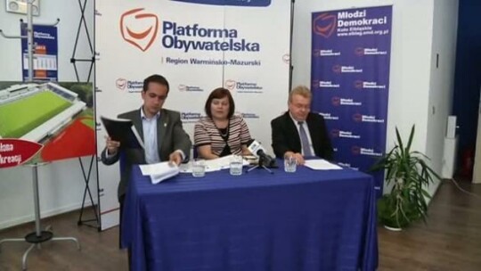 Stadionowa rozgrywka trwa. Ostateczna decyzja w piątek?