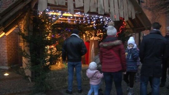 Świąteczny klimat na elbląskiej starówce