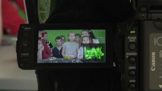 Uczniowie SP19 poznali tajniki pracy w telewizji