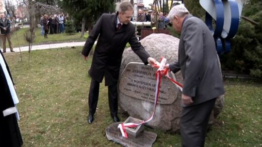 Uroczystości katyńskie w braniewskiej budowlance 