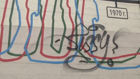  Wandale niszczą murale