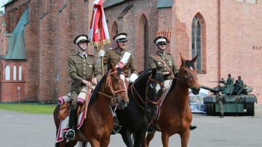 Wojsko i straż graniczna zapraszają na zawody konne