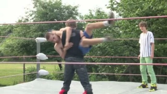 Wrestling backyardowy czyli show po elbląsku