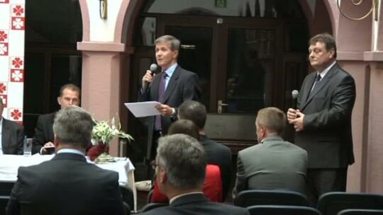 Wróblewski z poparciem Słoniny