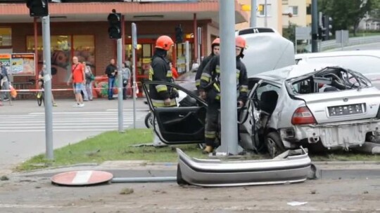 Wypadek z udziałem karetki: wyrok dla kierowcy osobówki
