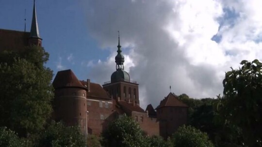 Wzgórze Katedralne we Fromborku najlepszym zamkiem w Polsce?