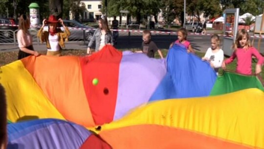 Z książką też można się bawić