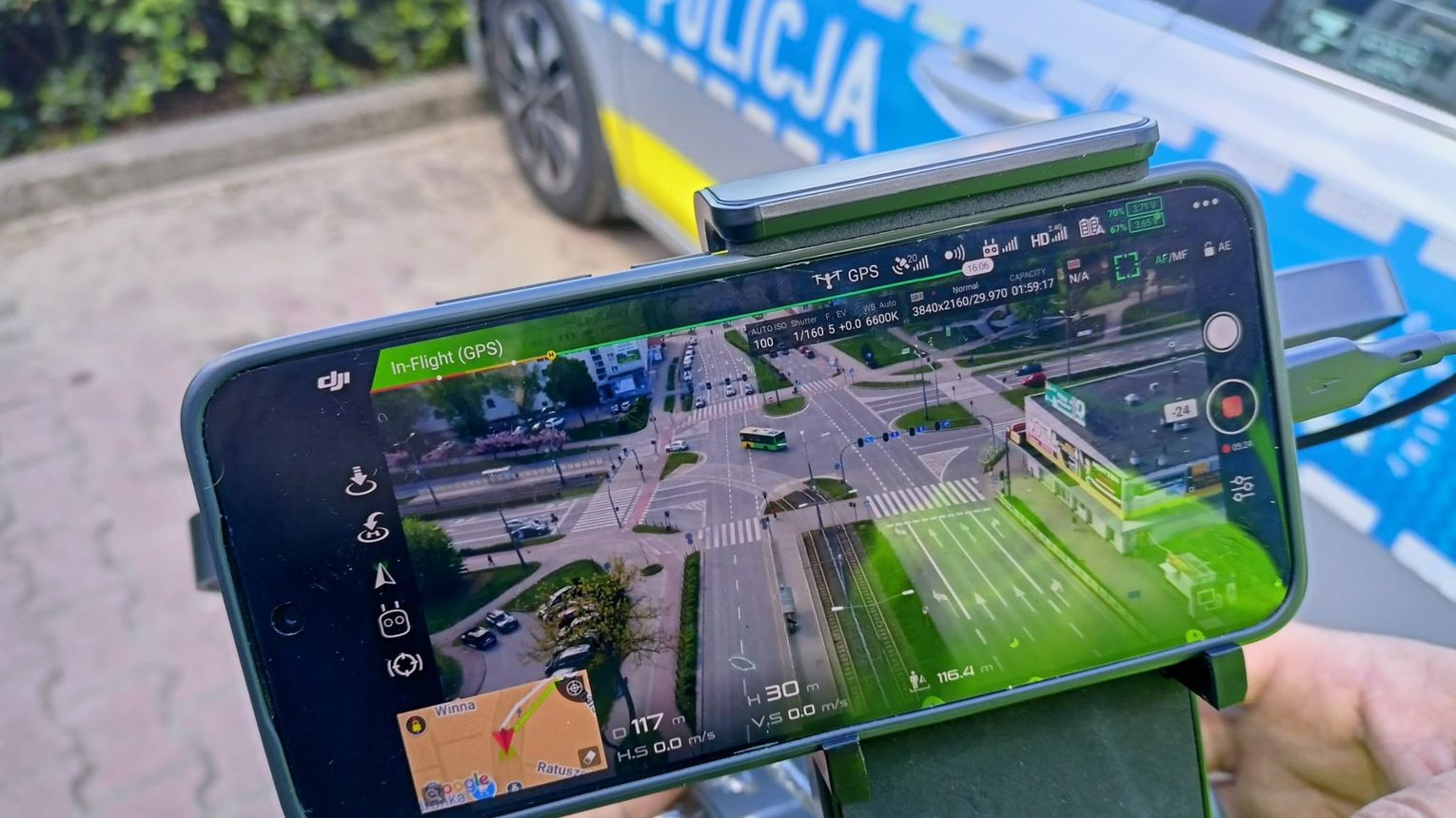 Dron nad ulicami Elbląga. To część ogólnopolskiej akcji