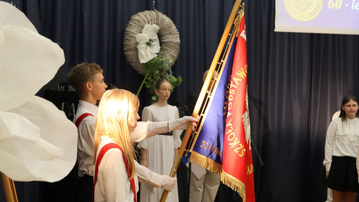 Jeden dzień, trzy jubileusze – uroczystość w SP 1 w Elblągu [WIDEO]