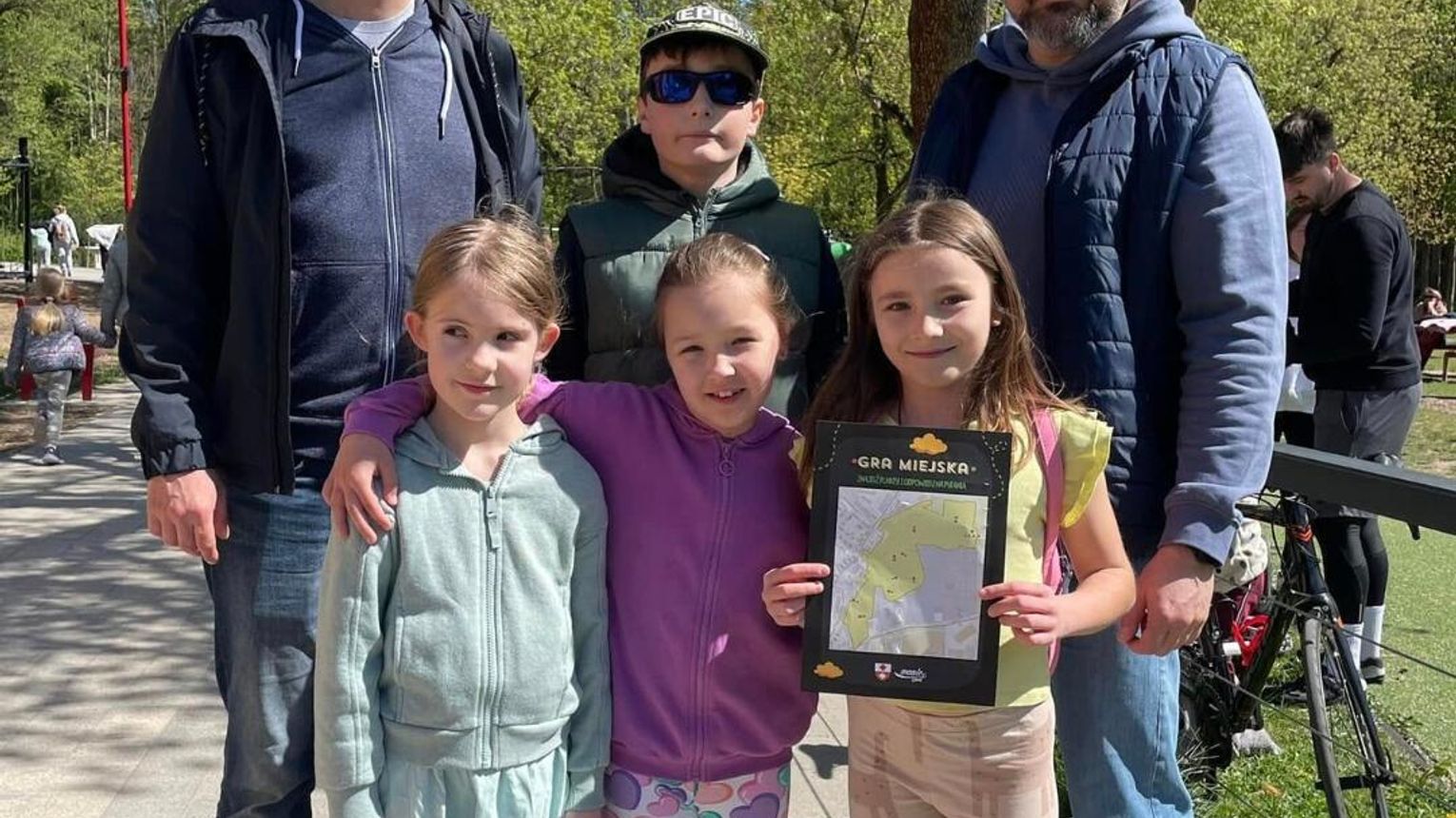 Mapa, zagadki i spacer po Parku Dolinka