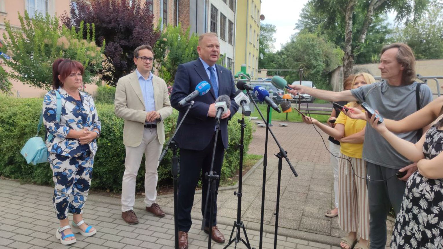 Sielanka dla mieszkańców. Windy, modernizacje placów zabaw i siłowni pod chmurką