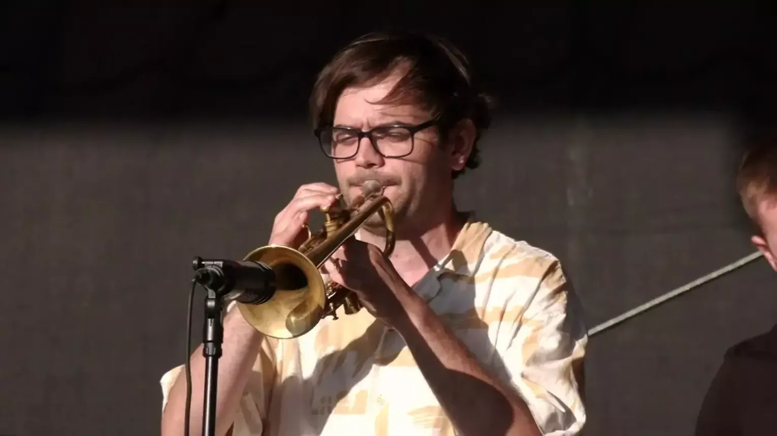 Trzy dni jazzu w centrum Elbląga. Galeria EL zapowiada Jazzbląg