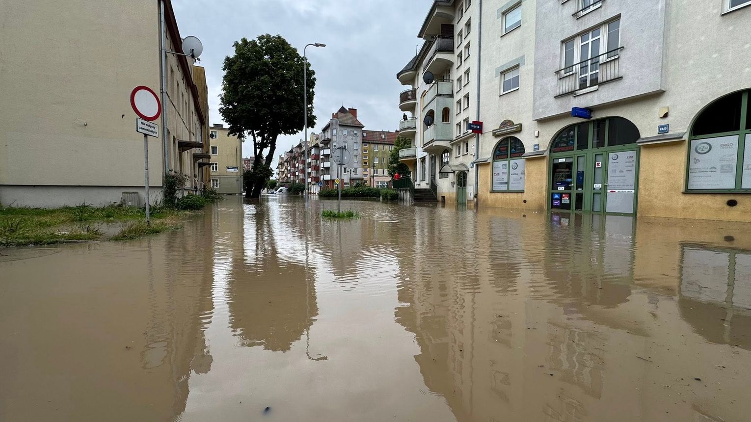 Wsparcie dla przedsiębiorców, którzy ucierpieli wskutek wylania Kumieli
