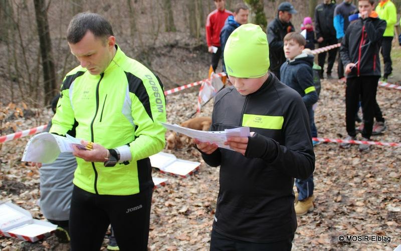 Biegacze na orientację wrócili do Bażantarni