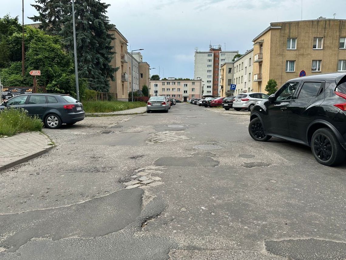 Dodatkowe 4 mln na drogi i 2,5 mln zł na gospodarkę odpadami