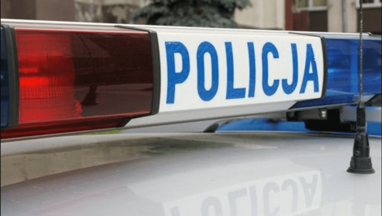 ELBLĄG: Grzybiarz zgubił się w lesie. Dyżurny pomógł, a policjanci znaleźli