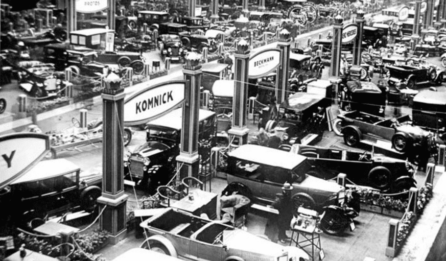 Elbląg na dużym ekranie   –  „Od Komnicka do MAN’a” - samochody z Elbląga
