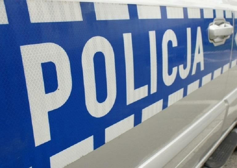 Elbląg: Policjanci pomogli dowieźć chorą na serce do szpitala