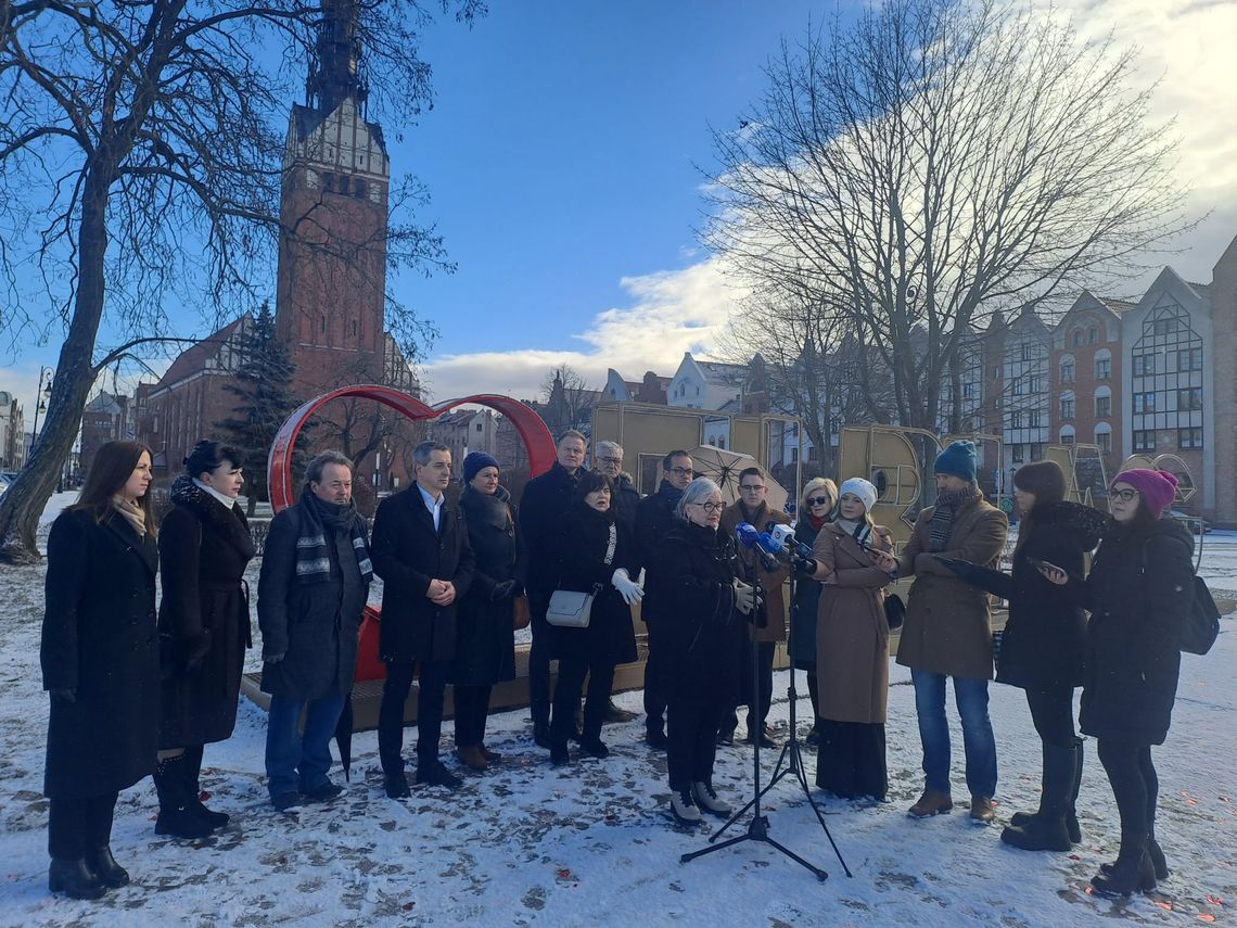 Samorządy Naprzód za Trzaskowskim: Nie będziemy musieli błagać o rzeczy, które są podstawowe