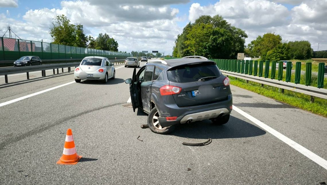Utrudnienia na S7 w kierunku Gdańska. Zderzenie dwóch aut