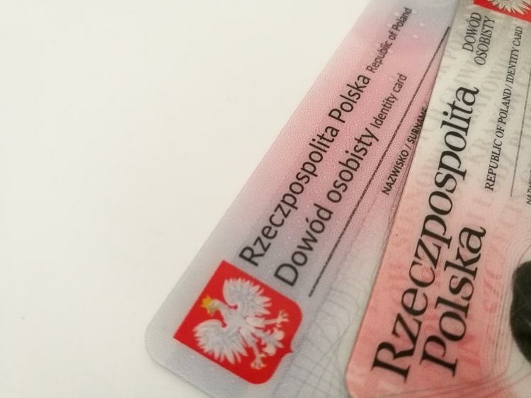 Zgubiłeś dowód osobisty - zgłoś to online! 