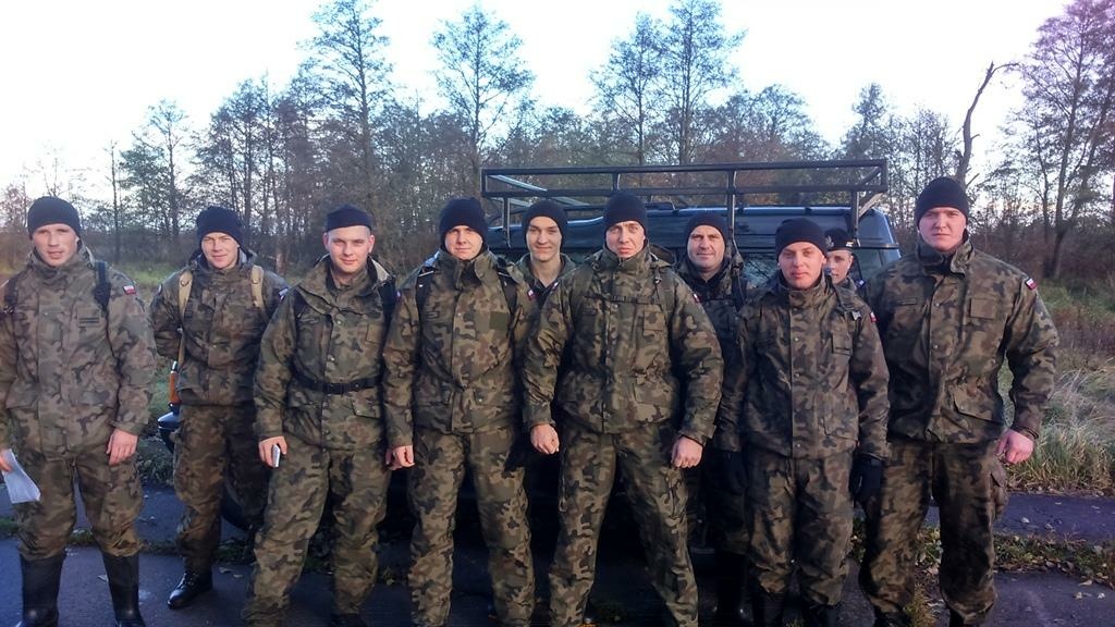 Żołnierze z Braniewa pomagają w zwalczaniu ASF